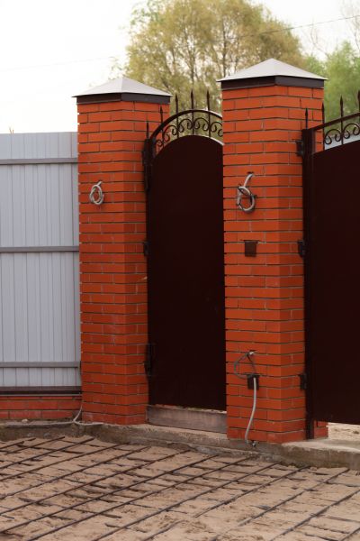 Brick Columns Installation in Lexington